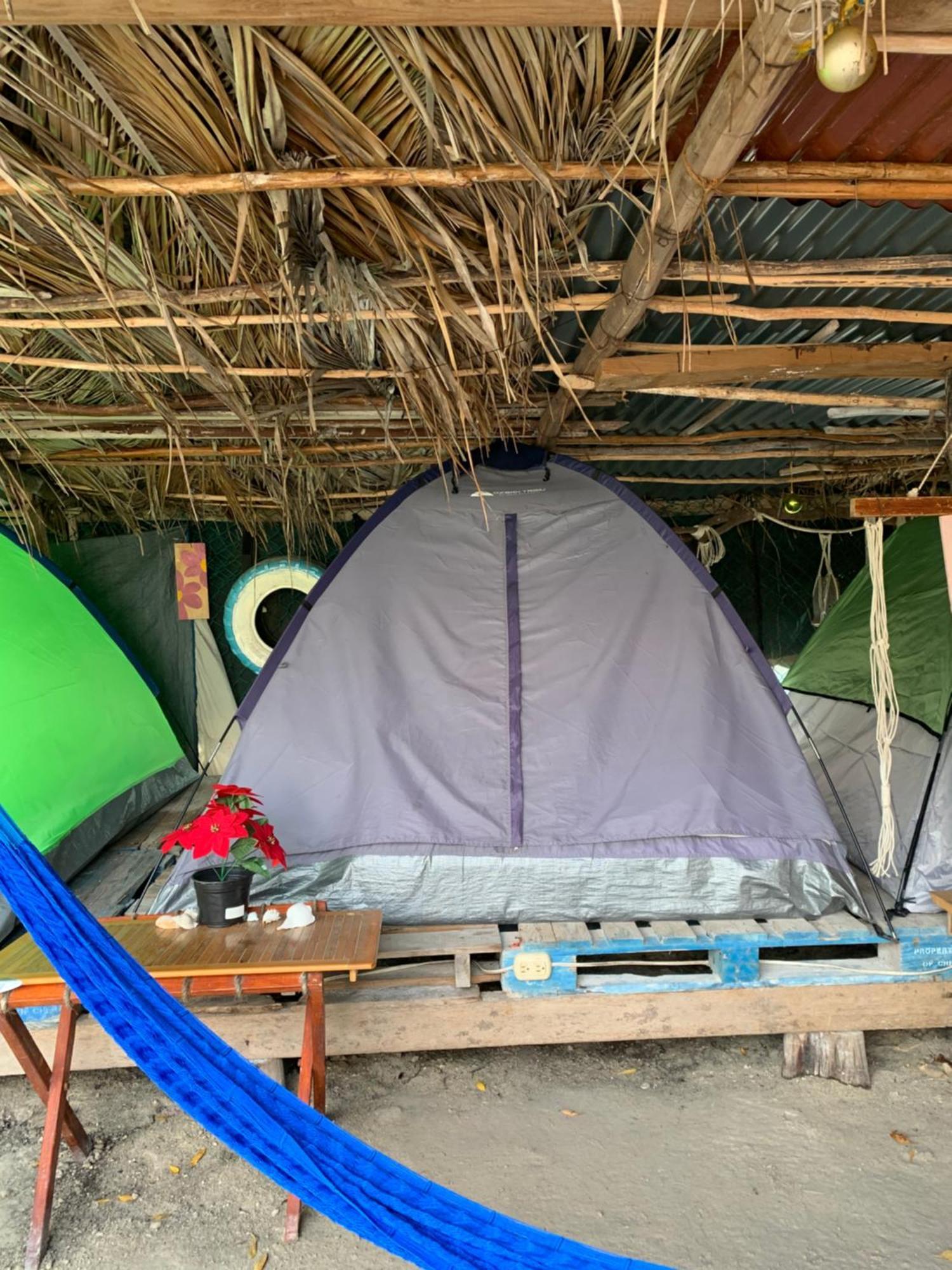 Casa De Los Santos Camping Y Eco Cabanas Isla Holbox ภายนอก รูปภาพ