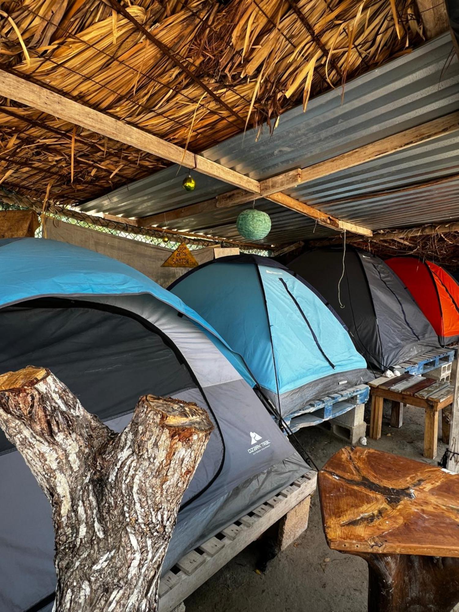 Casa De Los Santos Camping Y Eco Cabanas Isla Holbox ภายนอก รูปภาพ